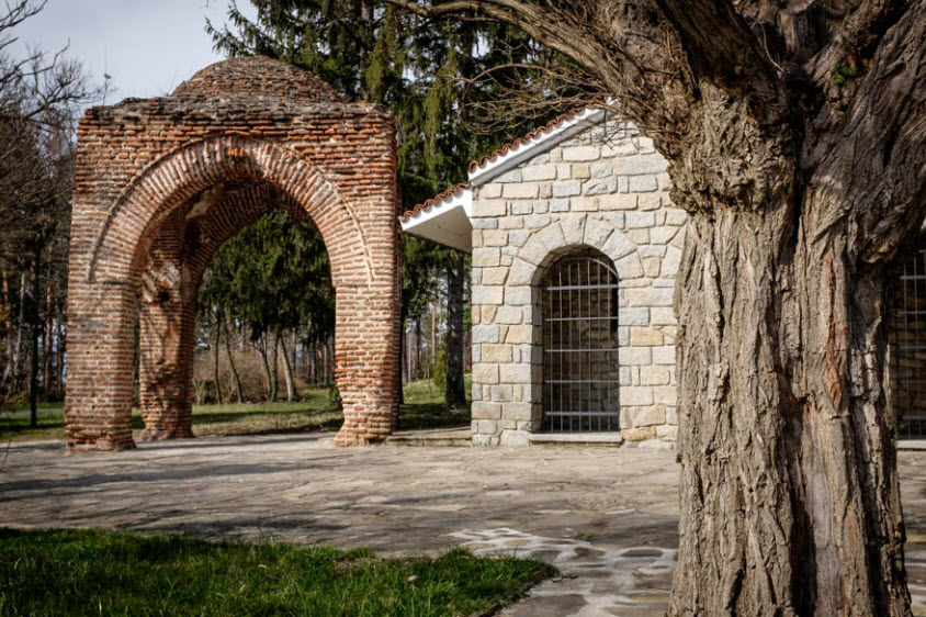 Thracian Tomb of Kazanlak, Bulgaria